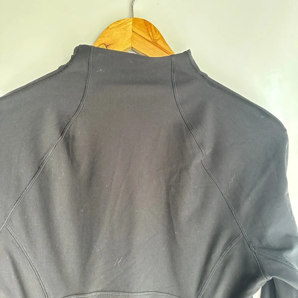 Lululemon Fresh Track Black Half Zip Long Sleeve Pullover Athleisure‎ Size 10